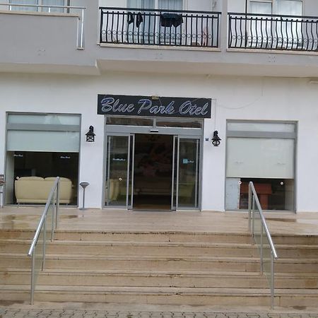 Blue Park Hotel Armutalan Exteriér fotografie